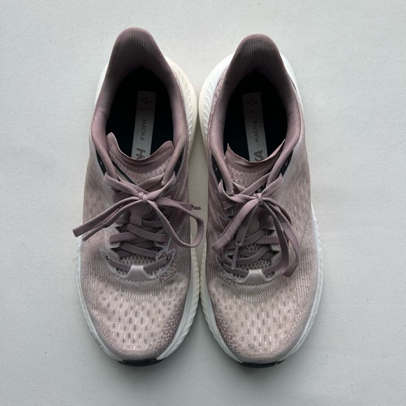 Light Pink Hoka Mach 6 - Picture 2 of 6